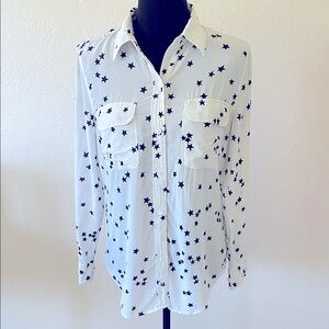 EUC Equipment SILK White Star Print Button Down Shirt SIZE SMALL
